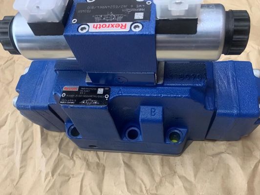 R900952126 H - 4 WEH 25 E 67/6 PER ESEMPIO. 24N9ETK4/B10D3 H - 4 WEH 25 E 6 valvola direzionale della bobina X/6 PER ESEMPIO. 24N9ETK4/B10D3