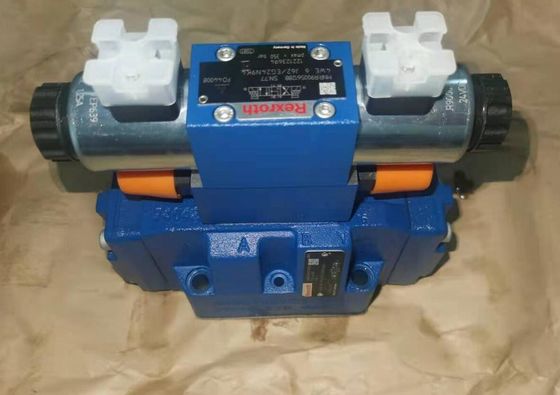 R900923852 4 WEH 16 J 70/6 PER ESEMPIO. 24N9ES2K4 4 WEH 16 J 7 valvola di Operated Directional Spool del pilota di X/6 PER ESEMPIO. 24N9ES2K4 Rexroth