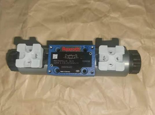 Valvola direzionale proporzionale di serie di R900904439 4WRA6E30-23/G24K4/V 4WRA6E30-2X/G24K4/V Rexroth 4WRA6